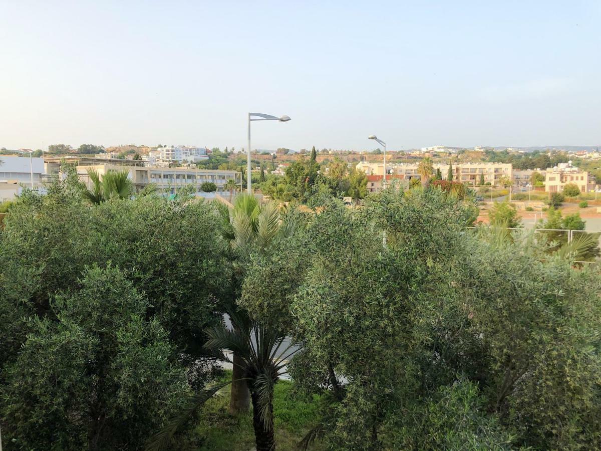 King'S Gardens Apartment Paphos Bagian luar foto